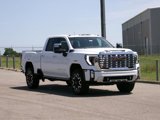 New 2025 GMC Sierra 2500 Denali w/ Denali Reserve Package image 2