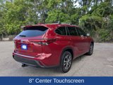 Used 2022 Toyota Highlander XLE image 5