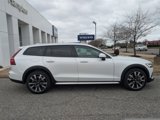 New 2025 Volvo V60 B5 Cross Country Ultra w/ Protection Package Premier image 3