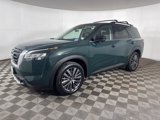 Used 2023 Nissan Pathfinder SL w/ SL Premium Package image 4