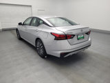 Used 2023 Nissan Altima 2.5 SV image 5