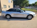 Used 2006 Ford Mustang Convertible image 3