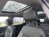Used 2023 GMC Acadia SLT w/ Preferred Package image 2