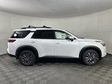 New 2025 Nissan Pathfinder SV image 5
