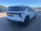 New 2025 Chevrolet Traverse High Country image 6