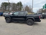 Used 2025 Nissan Frontier PRO-4X image 5