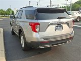 Certified 2022 Ford Explorer XLT w/ Equipment Group 202A image 5