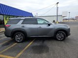 Used 2023 Nissan Pathfinder SV image 6