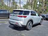 New 2025 Nissan Pathfinder SL image 5