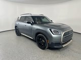 New 2025 MINI Cooper Countryman S E image 3