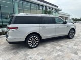 Certified 2022 Lincoln Navigator L Reserve image 2