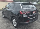 Used 2018 Jeep Compass Latitude image 3