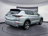 New 2025 Mitsubishi Outlander SE image 5