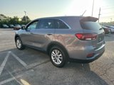 Used 2020 Kia Sorento LX image 5
