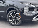 New 2025 Mitsubishi Outlander SEL image 2