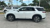 New 2025 Nissan Pathfinder Platinum image 4
