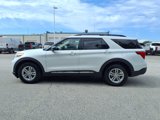Used 2023 Ford Explorer XLT w/ Equipment Group 202A image 4