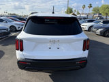 Used 2023 Kia Sorento LX image 5