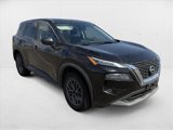 Used 2023 Nissan Rogue S image 3