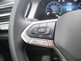 New 2025 Volkswagen Atlas Cross Sport SE image 5