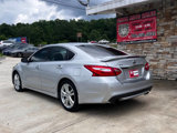 Used 2017 Nissan Altima 3.5 SL w/ 3.5SL Technology Package image 6