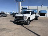 New 2025 Ford F350 XLT image 2