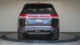New 2025 Volkswagen Atlas SE image 3