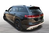 New 2025 Volkswagen Atlas Peak Edition SE image 6