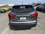 Used 2018 Nissan Rogue Sport SL w/ SL Premium Package image 6