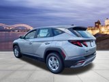 New 2025 Hyundai Tucson SE image 3