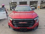 Used 2023 GMC Terrain SLE w/ Driver Convenience Package image 2