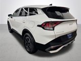 Used 2024 Kia Sportage LX image 3