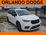 New 2024 Chrysler Pacifica Touring-L w/ Uconnect Theater Family Group image 3