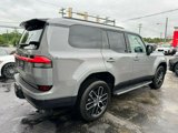 Used 2024 Lexus GX 550 image 5