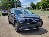 New 2025 Ford Explorer Active w/ Active Comfort Package image 3