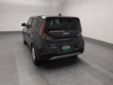 Used 2023 Kia Soul LX w/ LX Technology Package image 5