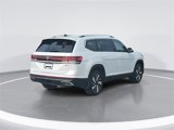New 2025 Volkswagen Atlas SEL image 3