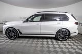 Used 2025 BMW X7 M60i image 6