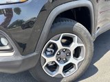 Used 2022 Jeep Compass Trailhawk w/ Trailhawk Convenience Group image 2