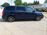 Used 2017 Dodge Grand Caravan SXT image 4