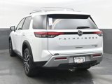 New 2025 Nissan Pathfinder Platinum image 2