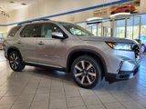 New 2025 Honda Pilot Touring image 3