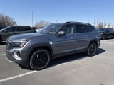 New 2025 Volkswagen Atlas SE image 3
