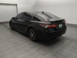 Used 2022 Toyota Camry SE image 5