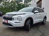 New 2025 Mitsubishi Outlander SE image 3