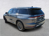 Used 2021 Lincoln Aviator Reserve w/ Elements Package Plus image 3