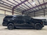 Used 2021 Cadillac Escalade ESV Premium Luxury image 4