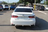 Used 2021 Toyota Camry SE image 4