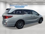 New 2025 Honda Odyssey Touring image 5