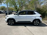 Used 2025 Hyundai Venue Limited image 2